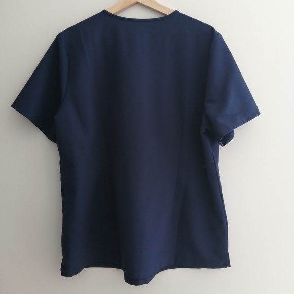 Figs Catarina One Pocket Scrub Top Navy XL - Picture 3 of 13